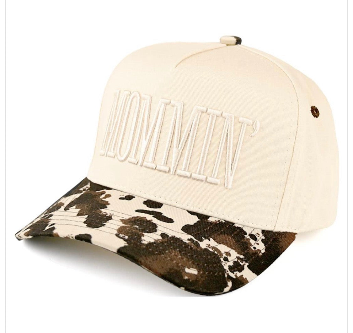 MOMMIN' Trucker Hat